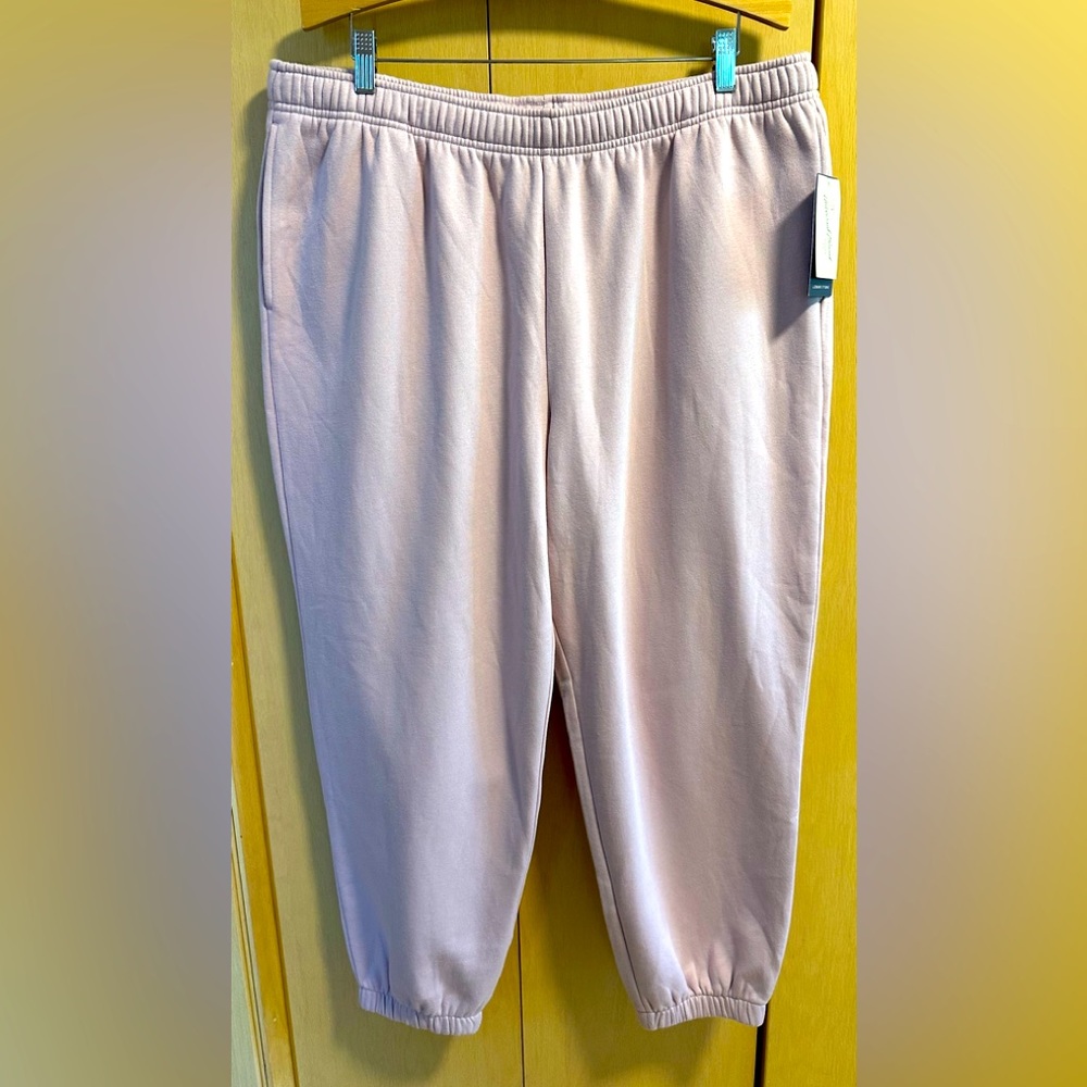 Mid-Rise Jogger Style Sweat Pants - NWT